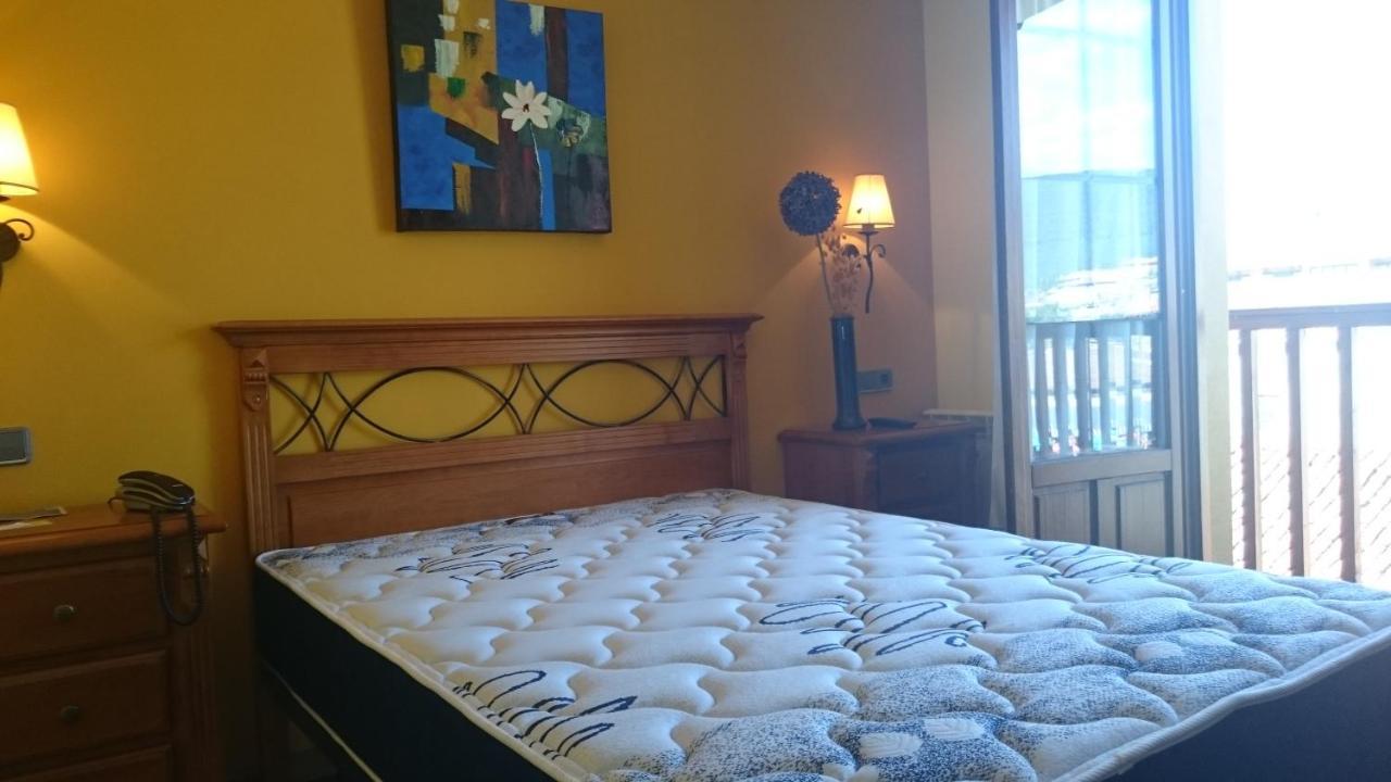 Hotel Virginia R.H. Vinuesa Buitenkant foto